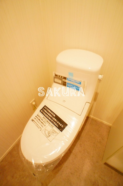 トイレ　落ち着いた色調のトイレです♪