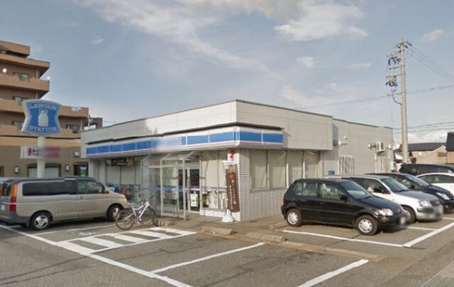 コンビニ　ローソン富山大泉本町二丁目店（コンビニ）まで442m