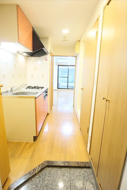 玄関　別号室の参考写真となります