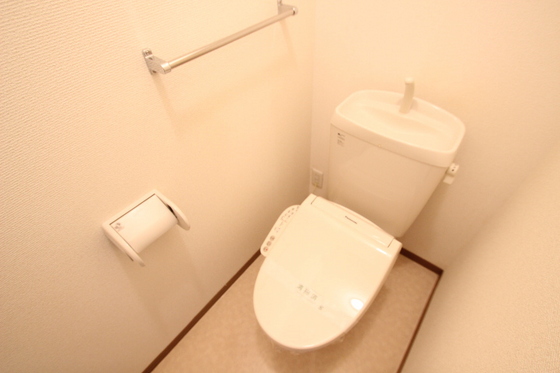 トイレ　※別部屋の写真です