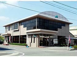 銀行　JA尾張中央豊場支店（銀行）まで677m