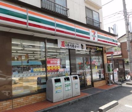 コンビニ　セブンイレブン 世田谷上馬2丁目店（コンビニ）まで193m