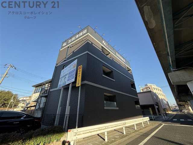 建物外観　オートロック付きで安心です♪