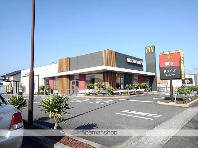 飲食店　マクドナルド小郡七夕通り店（飲食店）まで180m