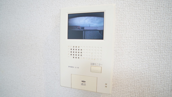セキュリティ　モニター付きインターホン