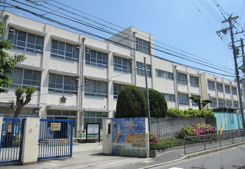 小学校　市小学校（小学校）まで1022m