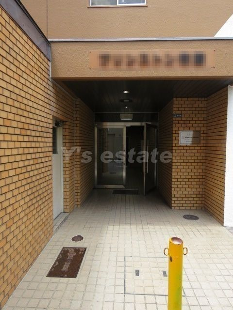 近鉄大阪線 布施駅 徒歩5分 9階建 築46年の外観写真