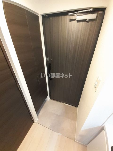 ＪＲ阪和線 堺市駅 徒歩3分 13階建 築5年の玄関写真