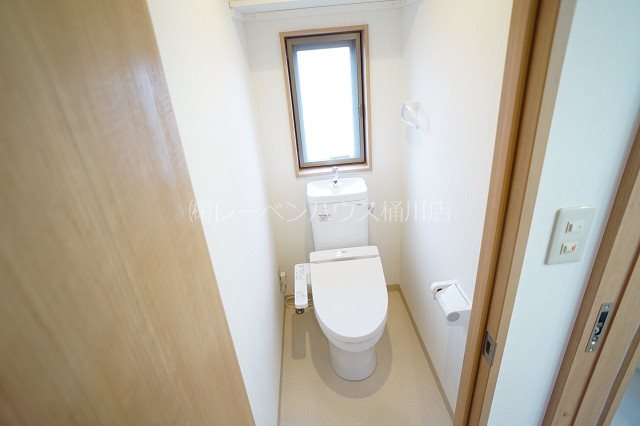 ルネスKMIIIのトイレ写真