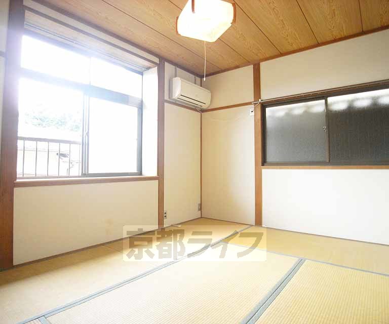 居室・リビング　２０１号室１ＤＫ写真です