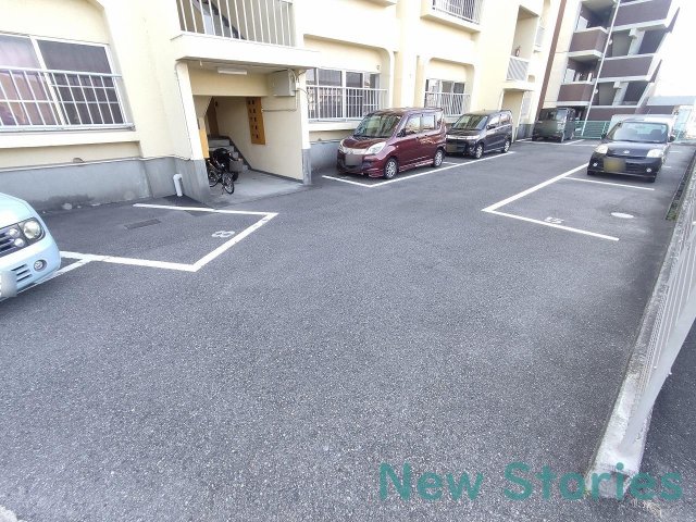 駐車場　駐車場完備です