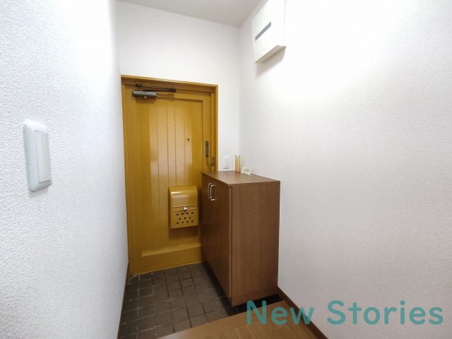 玄関　収納もある玄関です