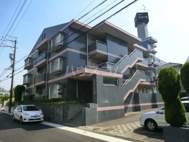 名古屋市名東区小池町のマンションの建物外観