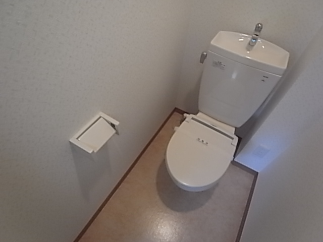 【尼崎市西川のマンションのトイレ】