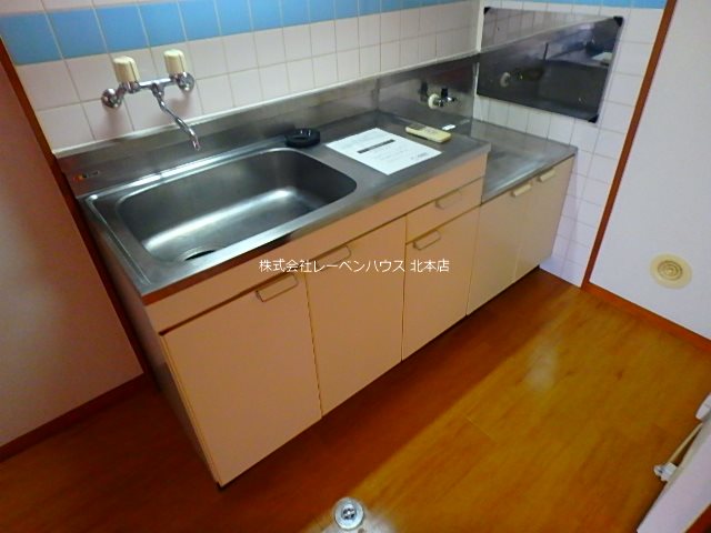 キッチン　別部屋同間取り参考写真