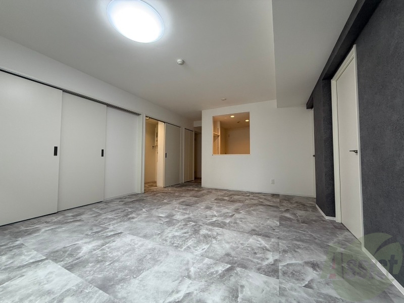 居室・リビング　広々としたリビングですね。使い勝手がよさそうですね！