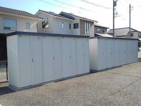 【富山市米田町のアパートのその他設備】