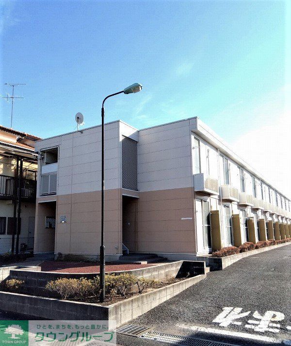 【松戸市古ケ崎のアパートの建物外観】