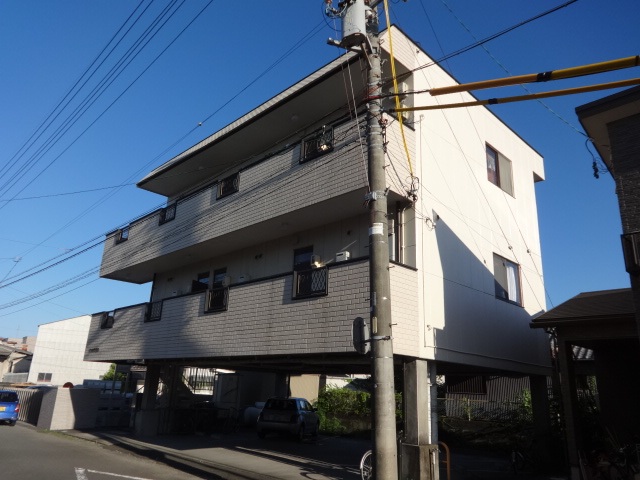 サントピア島田の建物外観