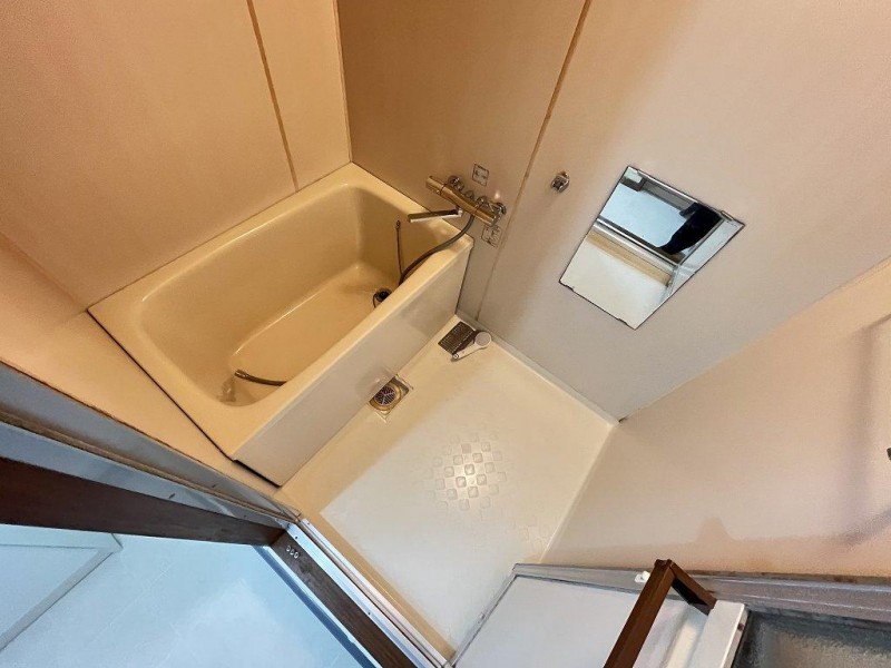 バス・シャワールーム　浴室