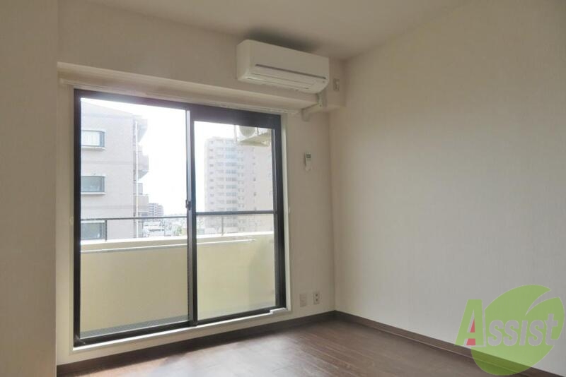 居室・リビング　気持ちのいいリビングです。ひとり暮らし向き６帖