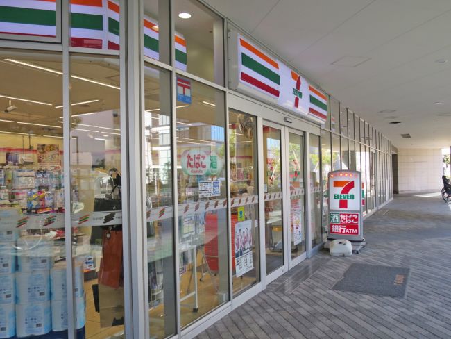 コンビニ　セブンイレブン ベイシティ晴海店（コンビニ）まで7m
