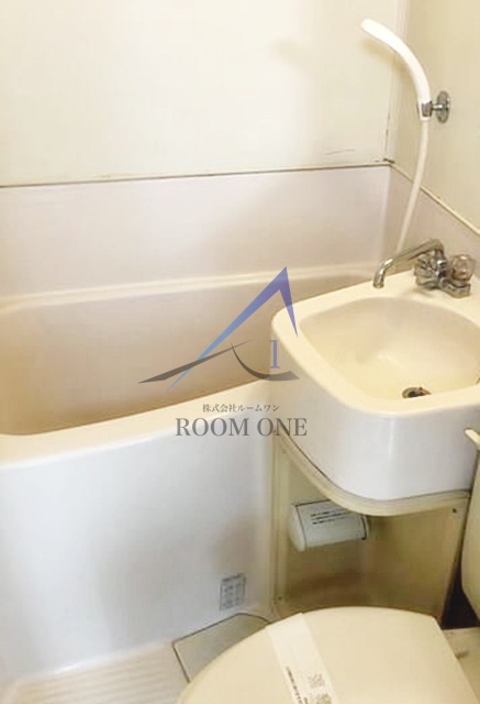 バス・シャワールーム　お風呂です。