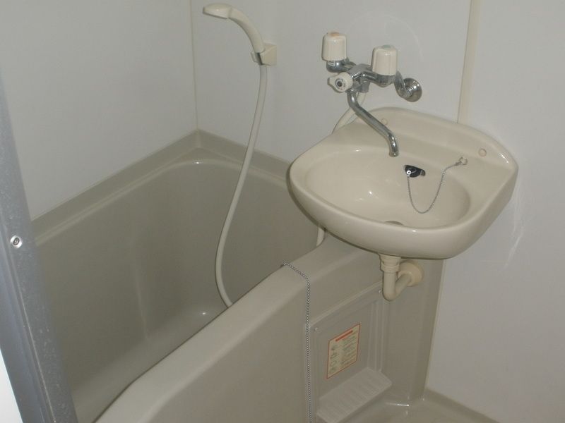 バス・シャワールーム　☆ゆったりくつろげるお風呂☆