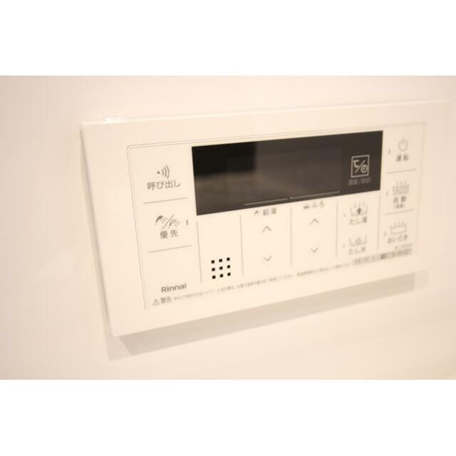 その他設備　給湯器　新築時の写真です。