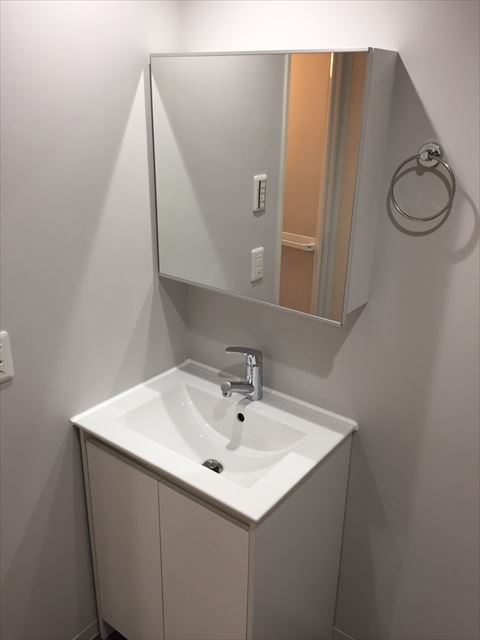 洗面設備　同一仕様写真