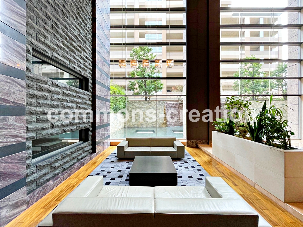 ドラックストア　くすりの福太郎東麻布店（ドラッグストア）まで183m