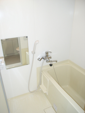 バス・シャワールーム　綺麗なお風呂　浴室乾燥付です♪
