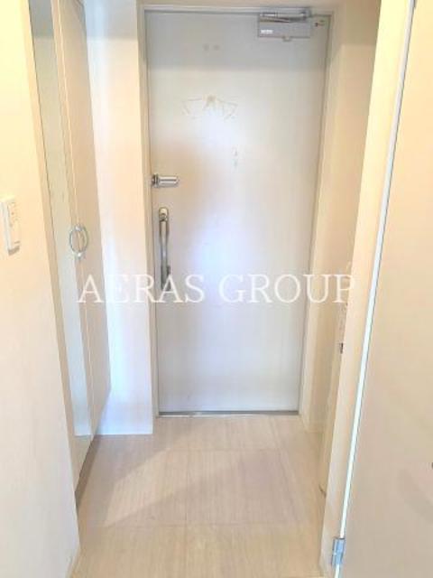 玄関　同仕様タイプ