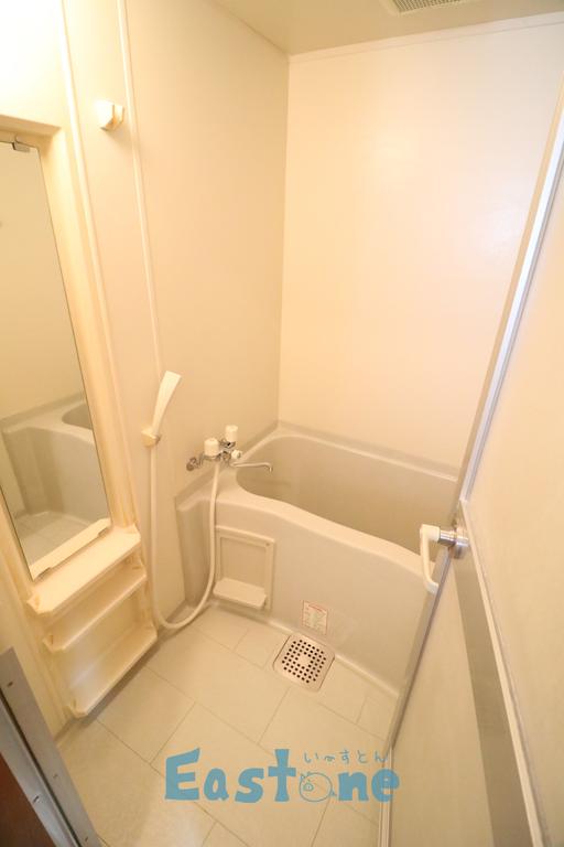 バス・シャワールーム　一日の疲れを癒す空間