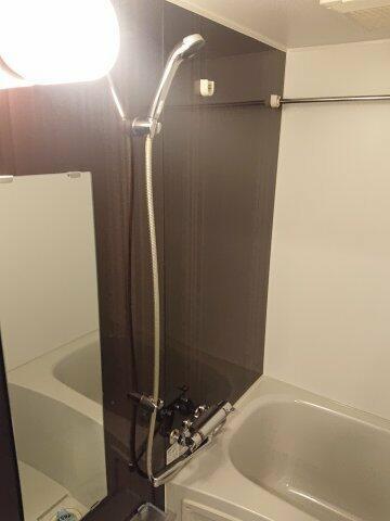 バス・シャワールーム　?
