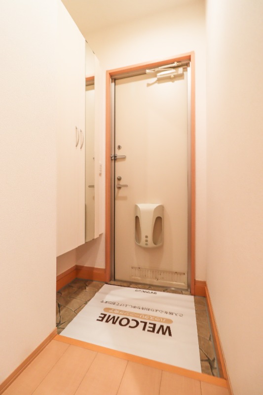 玄関　図面と現状に相違がある場合には現状を優先