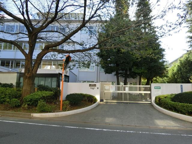 中学校　加賀中学校（中学校）まで1190m