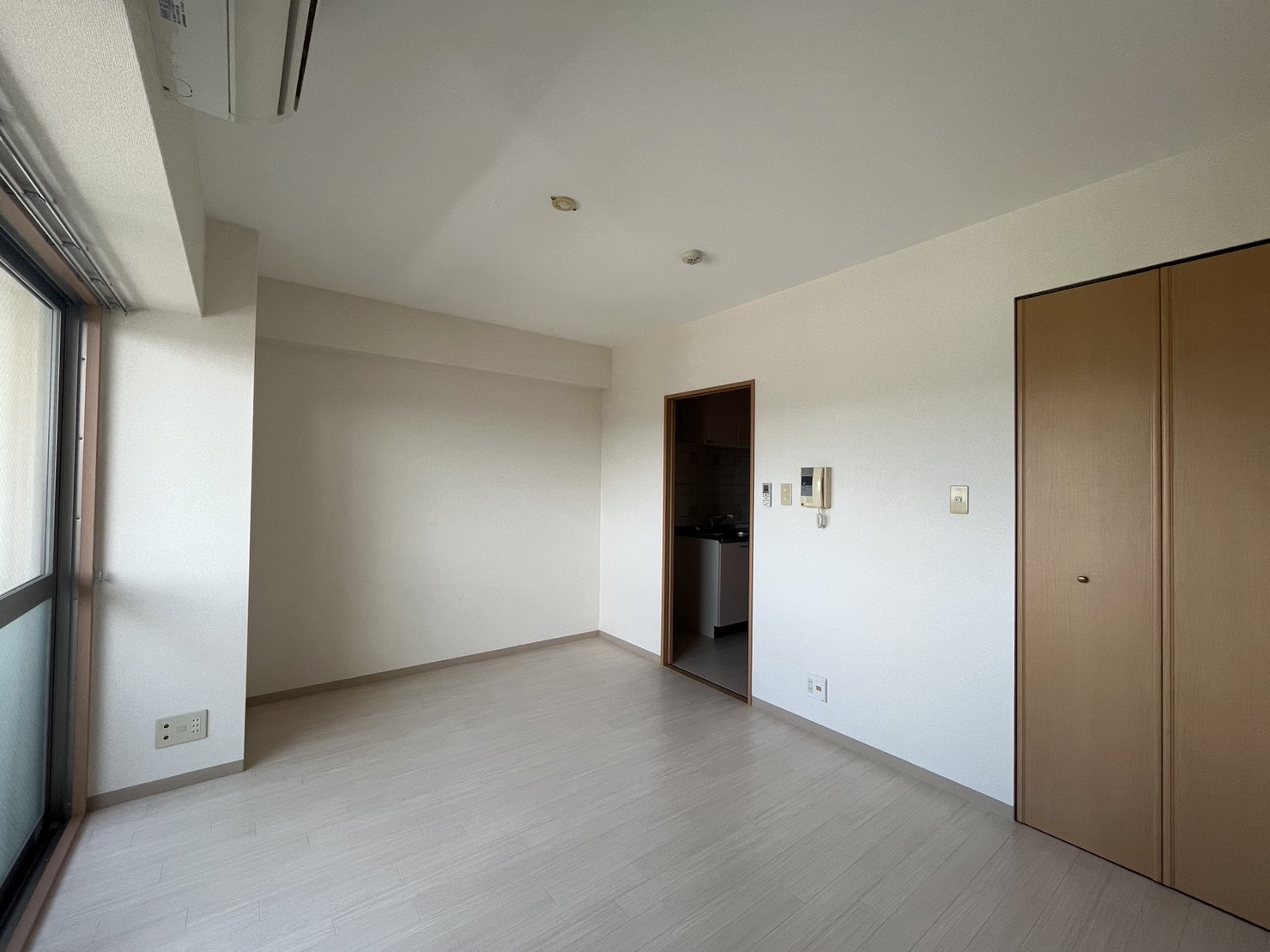 その他部屋・スペース　※同建物の別のお部屋の写真です。