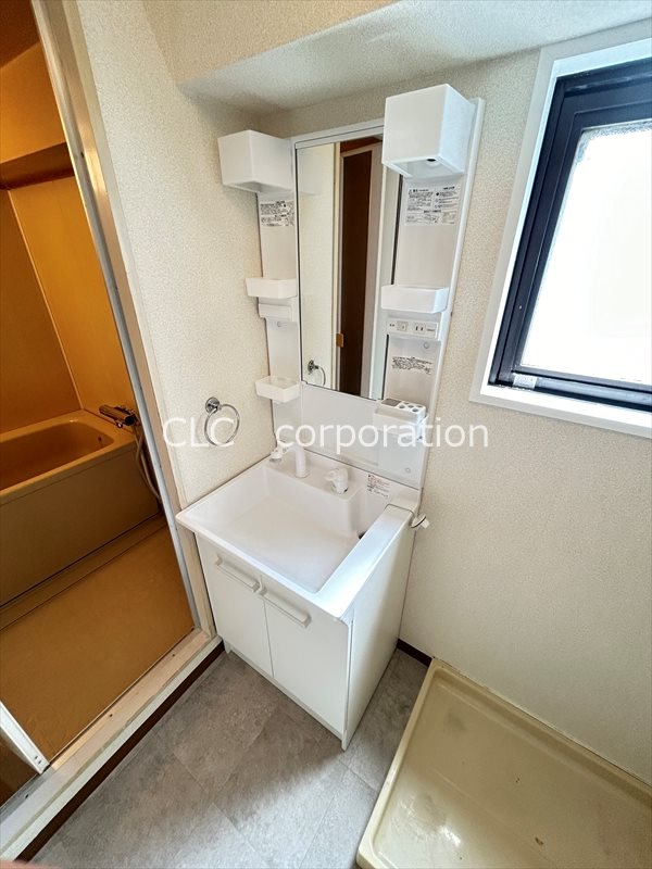洗面設備　※参考写真使用