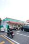 コンビニ　ローソンストア100秦野南矢名店（コンビニ）まで780m