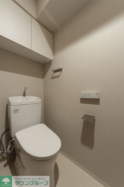 トイレ　※写真は同タイプ住戸です。