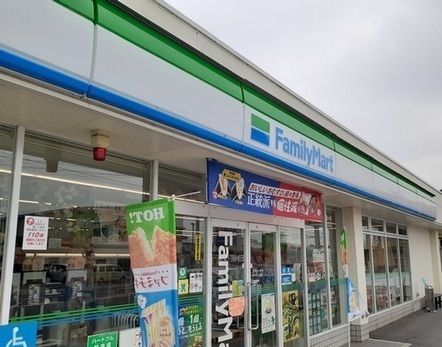 コンビニ　ファミリーマート境港福定町店（コンビニ）まで400m