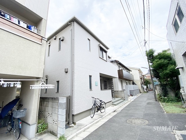 建物外観　静かな住宅街です！！