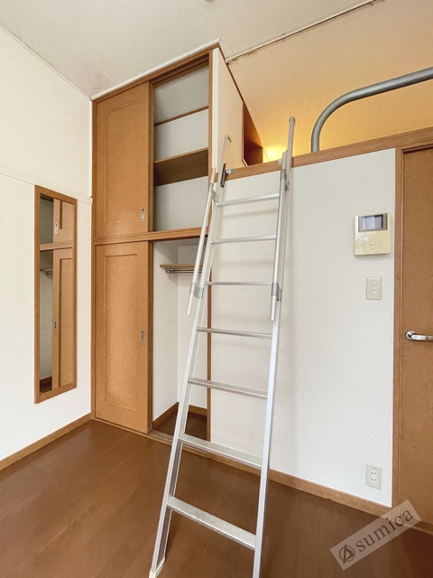収納　室内をスッキリと見せることができる。充実収納です♪♪