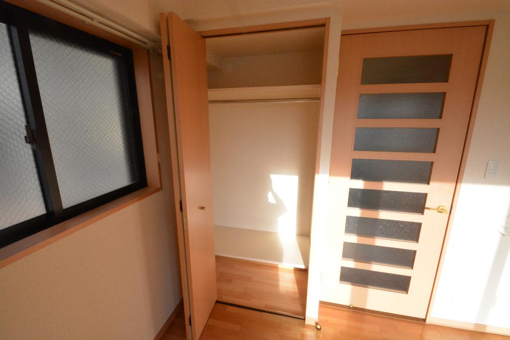 収納　クローゼット