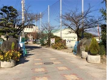 小学校　久留米市立西国分小学校（小学校）まで1317m