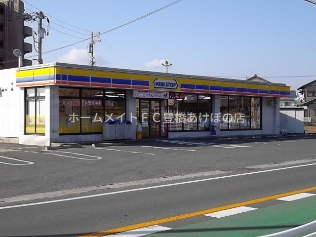 コンビニ　ミニストップ本野町店（コンビニ）まで354m