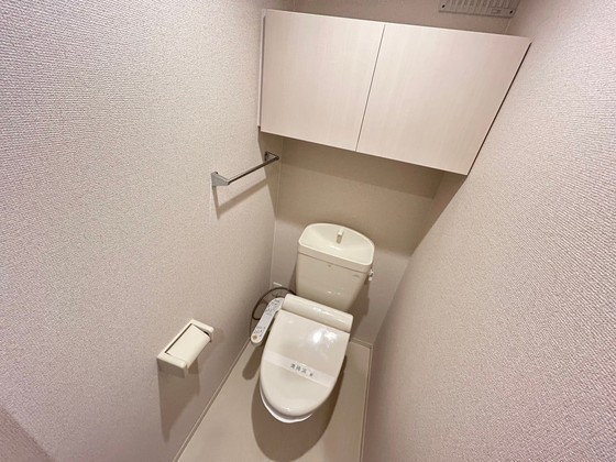 トイレ　※別部屋の写真です