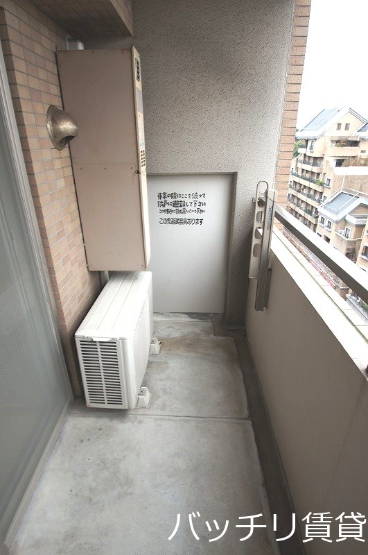 バルコニー　＊画像は別部屋の為イメージ、現状を優先致します