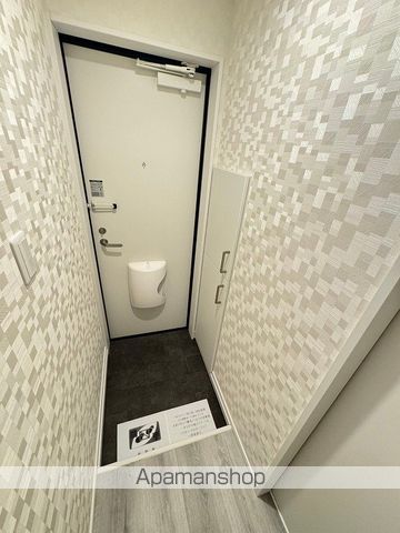 ＪＲ日豊本線 隼人駅 徒歩26分 2階建 築5年の玄関写真